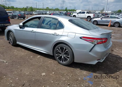 2018 Toyota Camry Se из США, поврежденный, VIN 4T1B11HK0JU559930